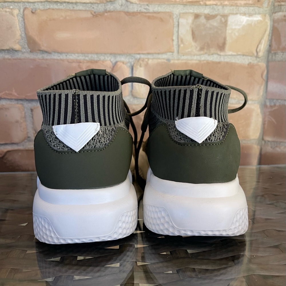 White Mountaineering Sport Primeknit Running Shoes - Picture 6 of 10